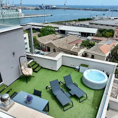 Marina Rooftop Exclusive View *