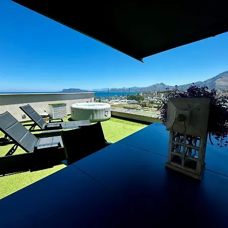 Marina Rooftop Exclusive View Apartmán