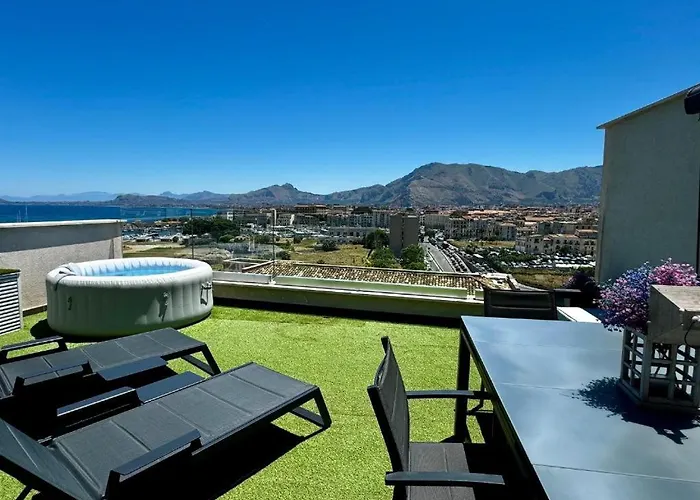 Marina Rooftop Exclusive View